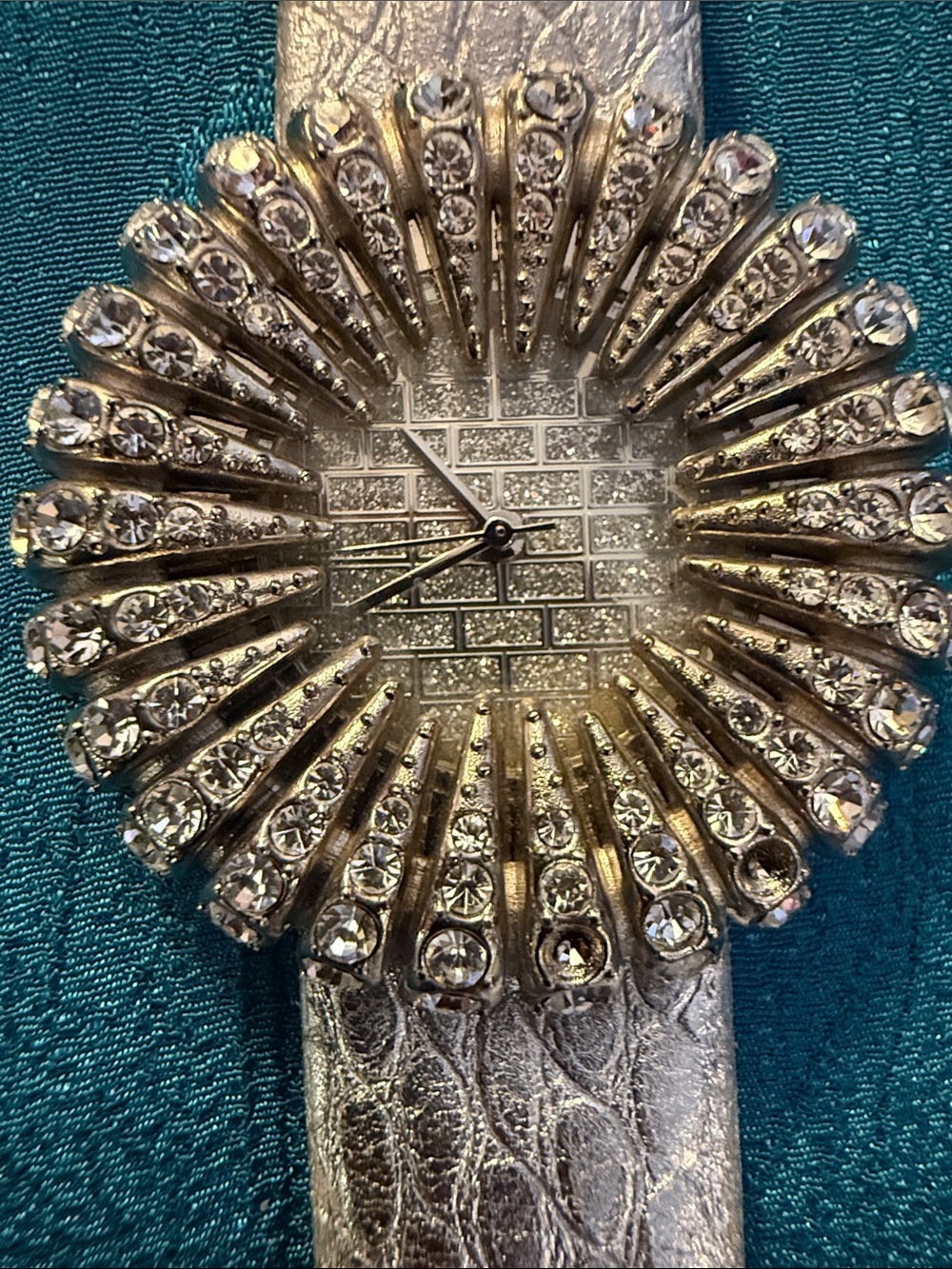 Cache Silver Crystal Sunburst watch